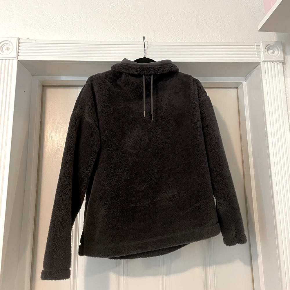 Grey Champion Pullover